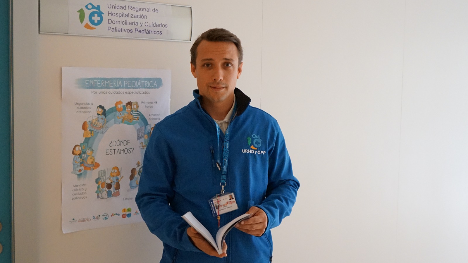 Jorge Hernández Aparicio, profesional del Centro y coordinador del Grupo de Trabajo de Enfermería de la Sociedad Española de Cuidados Paliativos Pediátricos.